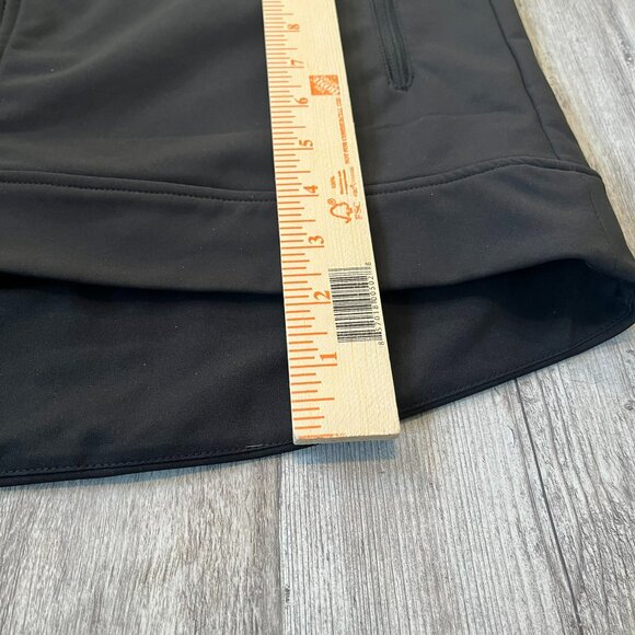 Moosejaw Men's Softshell Jacket with Stowaway Hood, Black, Medium - Picture 4 of 15